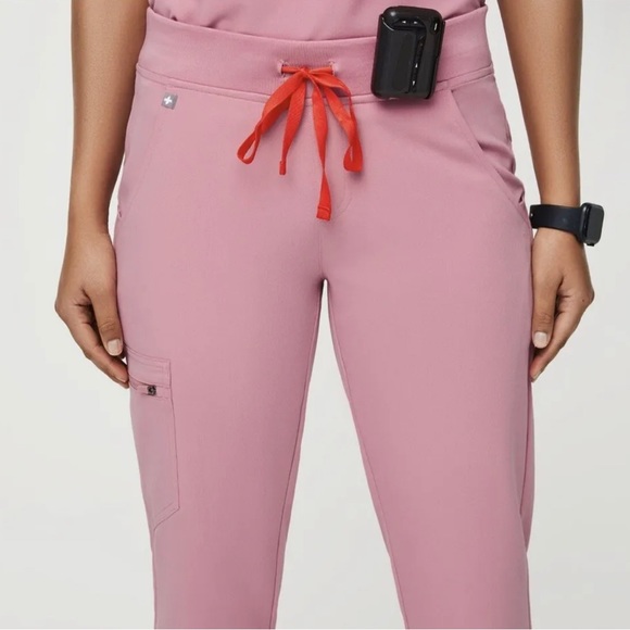 Figs Pants - Figs Women’s Scrub Pants Pink Color Size MT